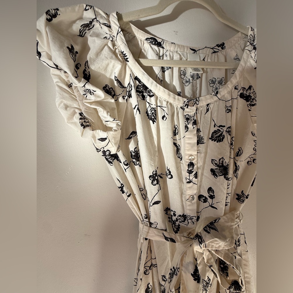 Kentucky Derby Dainty Floral Print Black + Cream Dress with Ruffled Sleeves - Picture 5 of 10